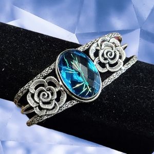 925 Sterling Silver Plated Blue Stone Rose Cuff